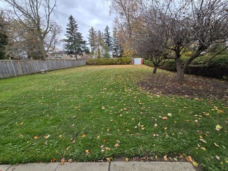 For Lease - 24 Fulham Street, Toronto, Ontario - Photo 2