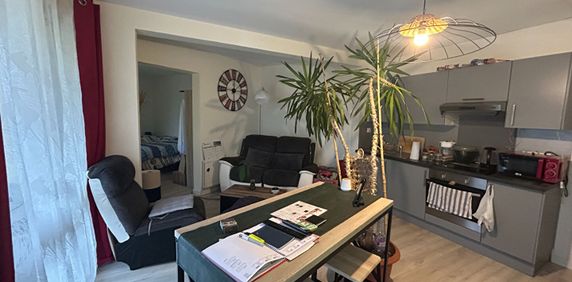 Location Appartement 2 pièces 41m² - Photo 2