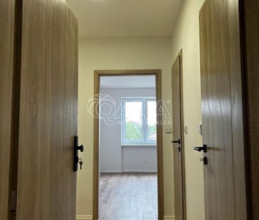 Pronájem bytu 1+kk 38 m2 - Fotografie 2