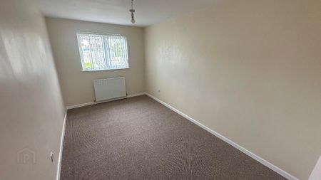 91 Gallows Street, Dromore, BT25 1BH - Photo 2