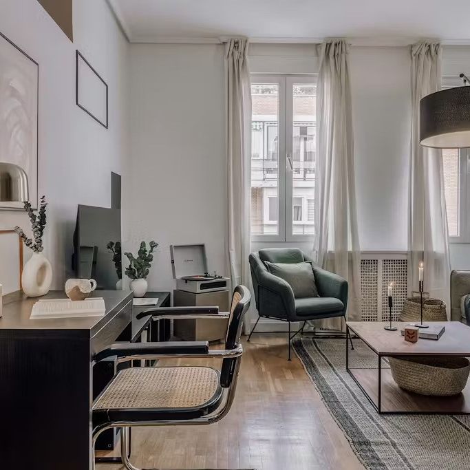 Calle del Doce de Octubre, Madrid, Community of Madrid 28009 - Photo 1