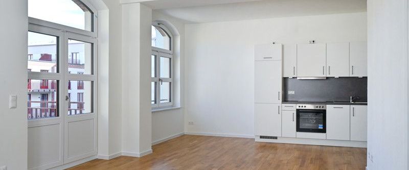 Neubau! Schicke 3-Raumwohnung mit Balkon! - Foto 1