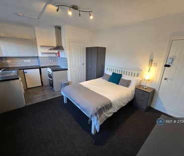 Studio to rent - Photo 4