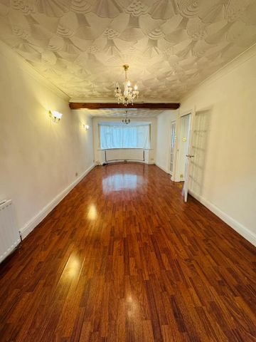 3 bedroom terraced house to rent - Photo 2