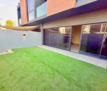 Robinia 3BHK - Photo 6