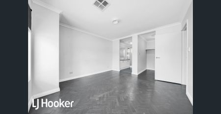 3x2x2 in Eglinton - Photo 3