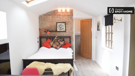 Studio apartment for rent in Killiney, Dublin - Photo 4