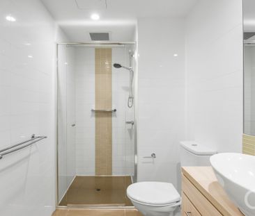 Open the Door to Your Private City Retreat - Photo 1