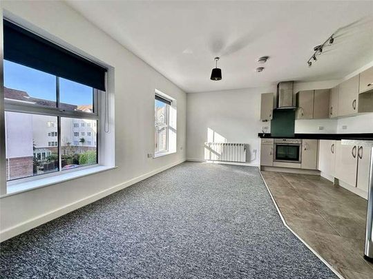 The Peak, Norwich Avenue West, Bournemouth, Dorset, BH2 - Photo 1