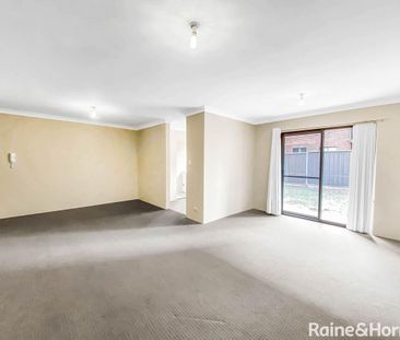 Ground Floor Unit - Photo 3