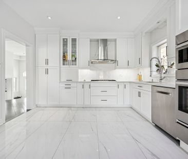 For Lease - 11 Pietro Drive, Vaughan, Ontario - Photo 1