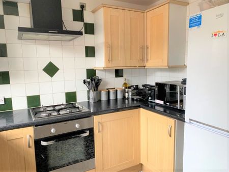 🏡 HMO Property in Tottenham, N17 🏡 Room 5 - Photo 5