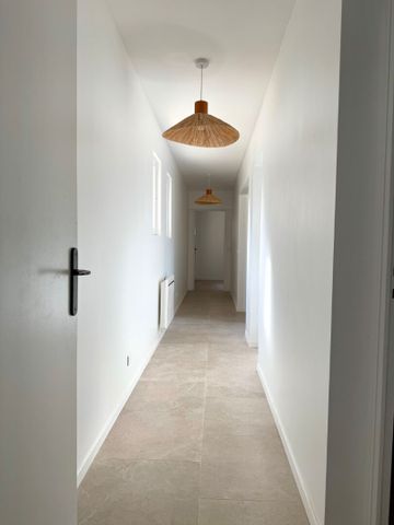 Saint Raphael Haut de villa avec jardin privatif, - Photo 2