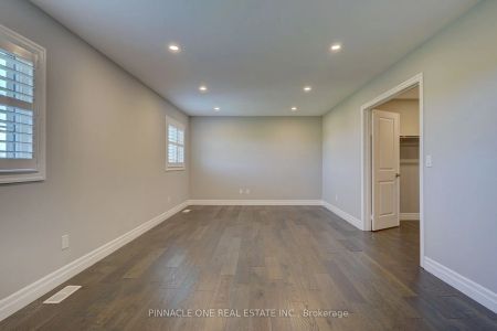 Detached Home For Lease | E9235634 - Photo 4