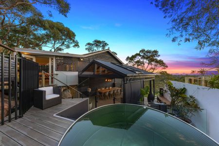 Ultimate Family Retreat with Views - Photo 4