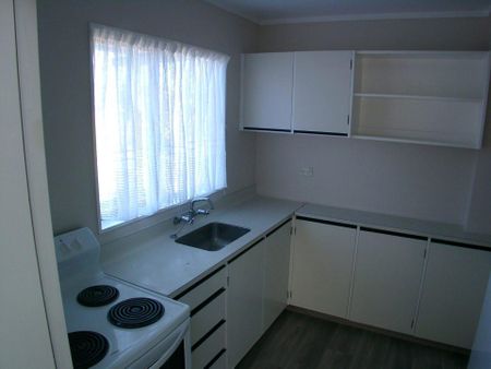 Townhouse with garage - Photo 4