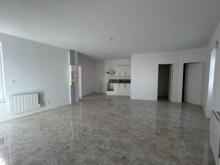 Location Appartement 3 pièces 56m² ROANNE 42300 - Photo 5