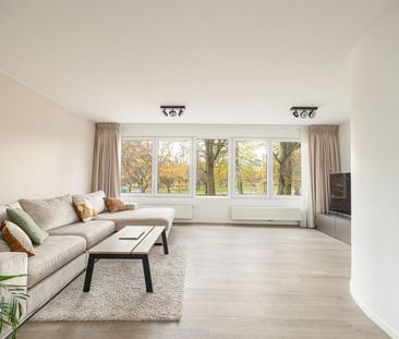 Ruime gezinswoning met tuin en garage met zicht op het park van Bra... - Photo 2