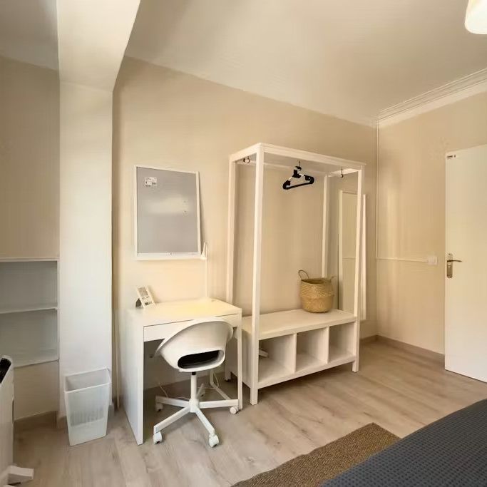 Carrer de Verdi, Barcelona, Catalonia 08024 - Photo 1