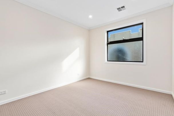 36 Omar St, Caulfield South - Photo 1