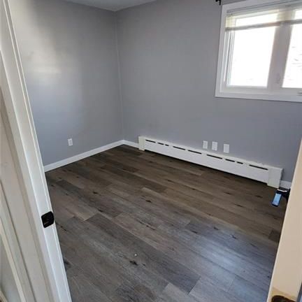 For Lease - 34 St. George Street Unit# UPPER, St. Catharines, Ontario - Photo 1