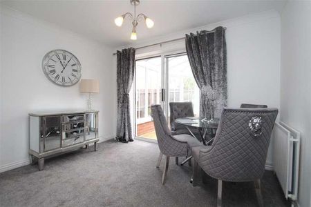 Thorne Close, Boxmoor, Hemel Hempstead, HP1 - Photo 2