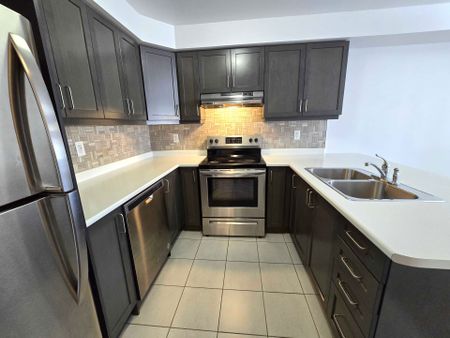 For Lease - 518 Buckeye Court, Milton, Ontario - Photo 4