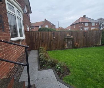 2 bedroom semi-detached house to rent - Photo 4
