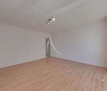 Location Appartement 1 pièce 30m² - Photo 6