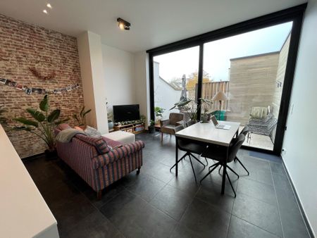 Knap gerenoveerde woning met strak interieur en zonnig terras - Photo 5