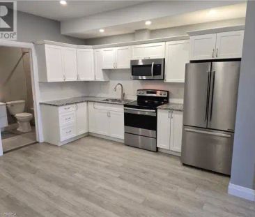 140 MURRAY Street Unit# 3 | 140 MURRAY Street Unit# 3, Brantford - Photo 1