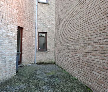 Ruim gelijkvloers appartement met 2 slaapkamers - Photo 1