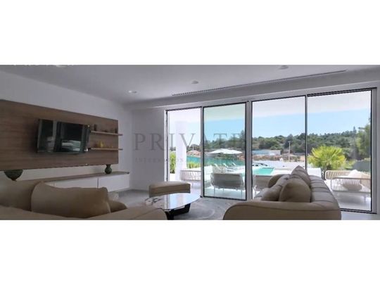 4 room luxury House for rent in Portimão, Distrito de Faro - Photo 1