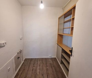 2-Zimmer-Wohnung mit Aufzug und Balkon. - Photo 6