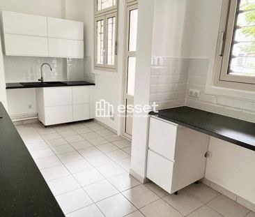Appartement • Saint James-Général Koenig - Photo 6