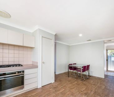 Double Catchment! Rossmoyne & Applecross school zone! Don't miss th... - Photo 6