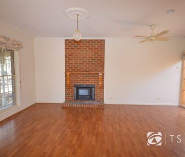 Located in a lovely quiet bush setting - Photo 3