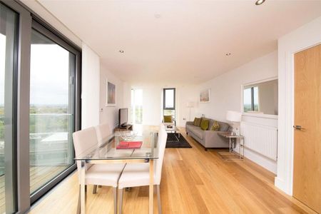 2 bedroom flat to rent - Photo 3