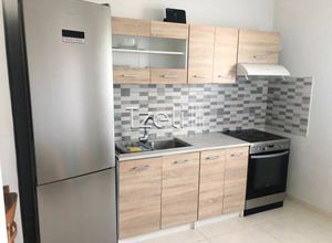 Studio/Γκαρσονιέρα για ενοικίαση - Ρίο, - Φωτογραφία 2