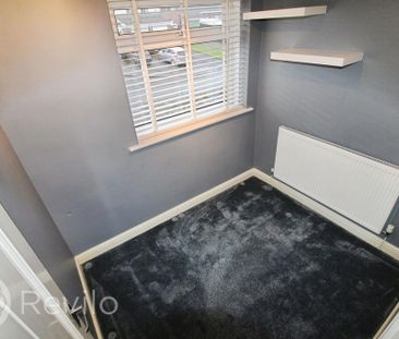 3 bedroom end of terrace house to rent - Photo 6