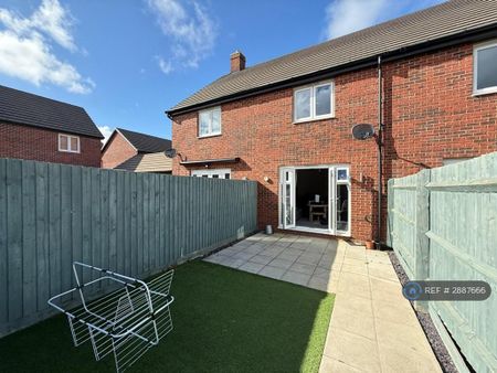 2 bedroom terraced house to rent - Photo 5