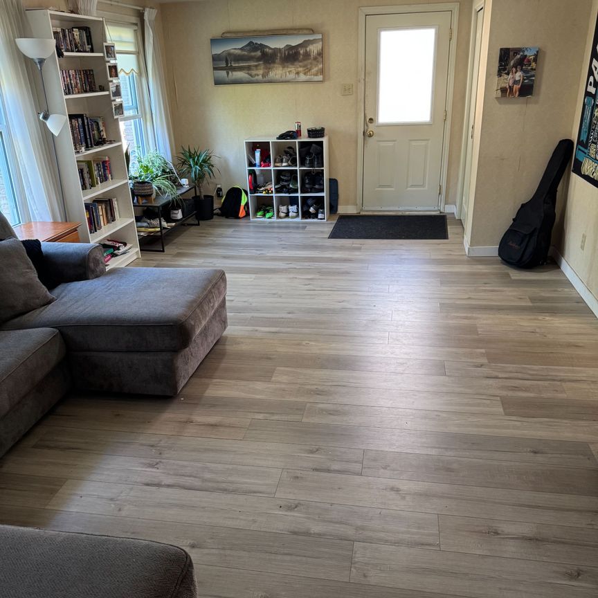 For Lease - 500 Canterbury Street, Woodstock, Ontario - Photo 1