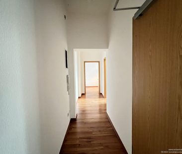 1 MONAT KALTMIETFREI: Attraktive 2-Zimmer-Wohnung + EBK! - Photo 3