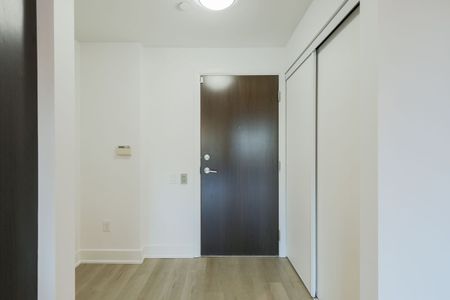 For Lease - 7608 Yonge Street Unit# 407, Vaughan, Ontario - Photo 3