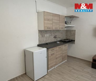 Pronájem bytu 1+kk 16 m² - Photo 2