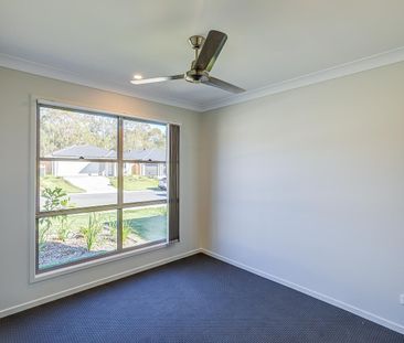 1 7/Brooklyn Close, Park Ridge QLD 4125 - House For Rent | Domain - Photo 5