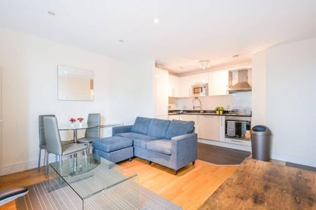 1 bedroom flat to rent - Photo 3