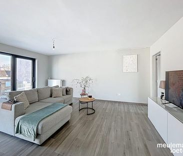 Appartement te huur - foto 1
