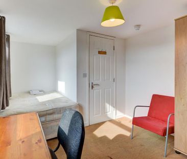 7 bedroom house to rent - Photo 3