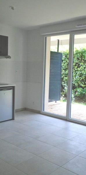 Location Appartement 1 pièce 28m² FROUZINS 31270 - Photo 1